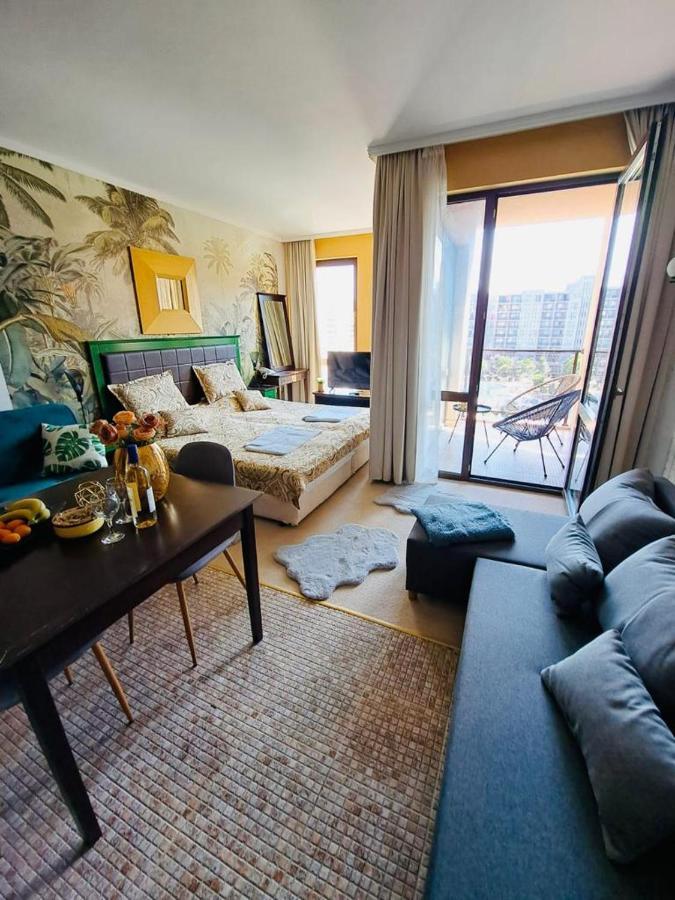 Private Apartament Vip In Royal Beach Слънчев бряг Екстериор снимка