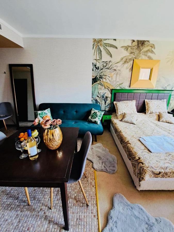 Private Apartament Vip In Royal Beach Слънчев бряг Екстериор снимка
