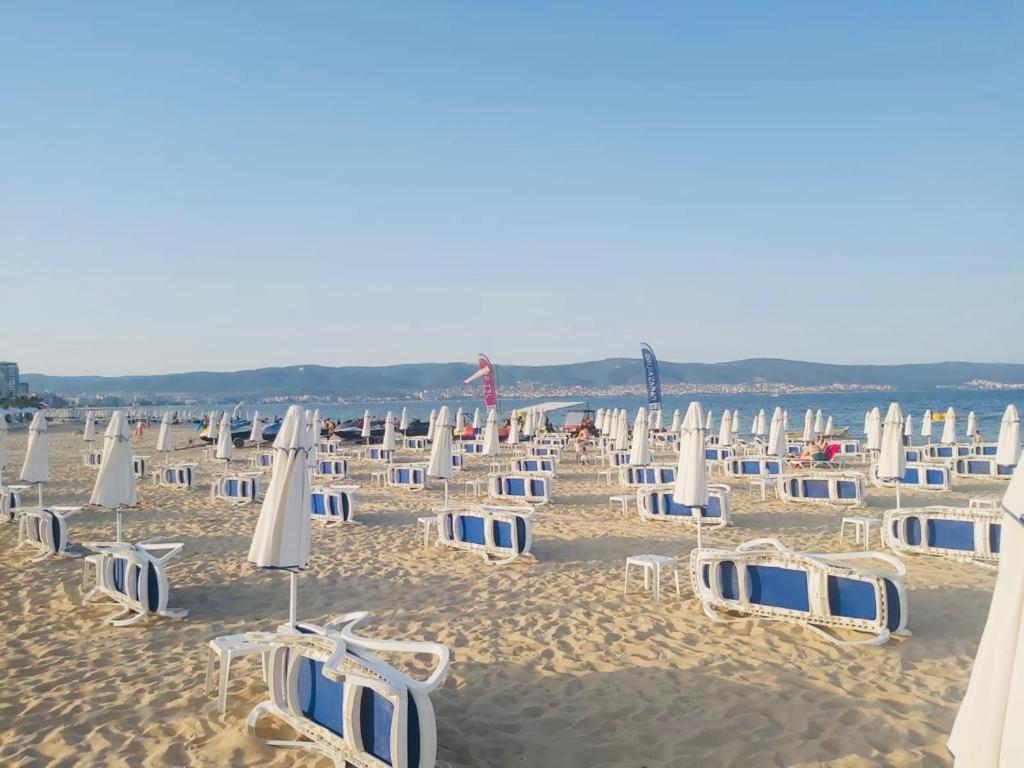 Private Apartament Vip In Royal Beach Слънчев бряг Екстериор снимка